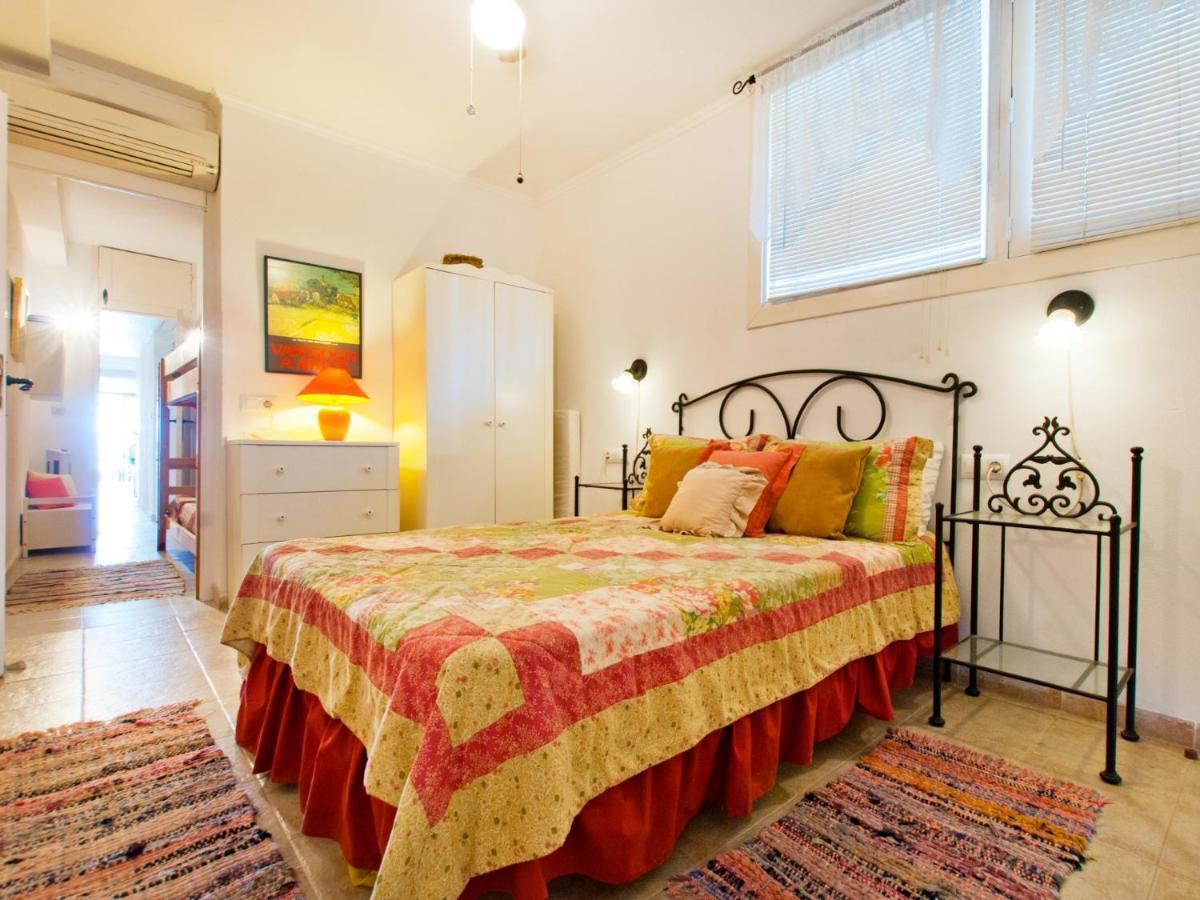 Appartement Oiza Castle 15 At Beach, Wifi And Aircon *
